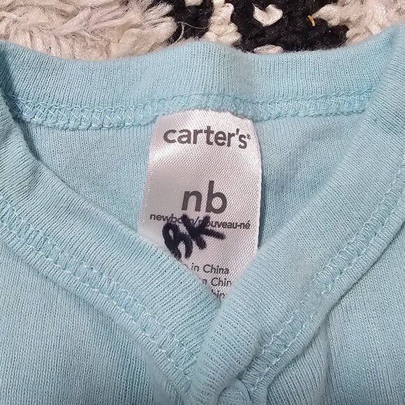 Carter's Baby Boy 2 piece Blue and White Knit Set Newborn - Picture 3 of 6